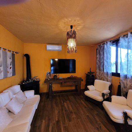 Rifugio Della Pace Piano Terra E Primo Piano Villa Sant Isidoro  Екстериор снимка